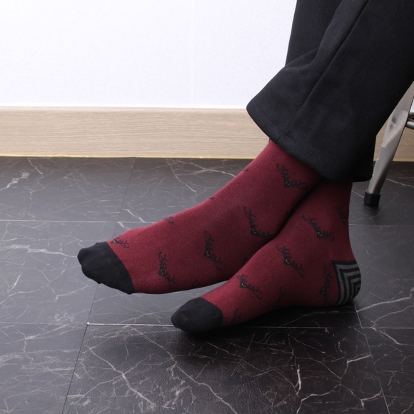 Mens Printed& Patterned Socks | 4 Pair Set - Picture 4 of 5